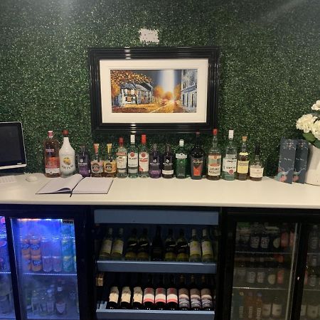 Maqs Bistro Hotel Egremont  ภายนอก รูปภาพ